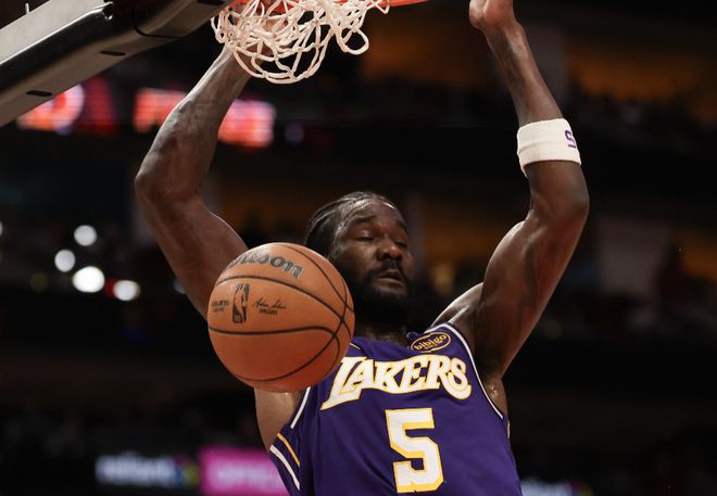 湖人逆转热火取胜 东契奇59分率队取胜