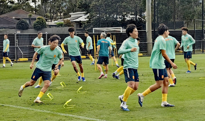 国足迎战世界杯新军库拉索，FIFA系列赛首战看点