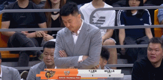 广东力克卫冕冠军广厦 奎因25+8+7助助球队三连胜