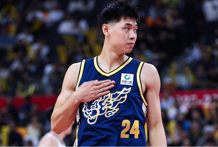 广东力克卫冕冠军广厦 奎因25+8+7助助球队三连胜