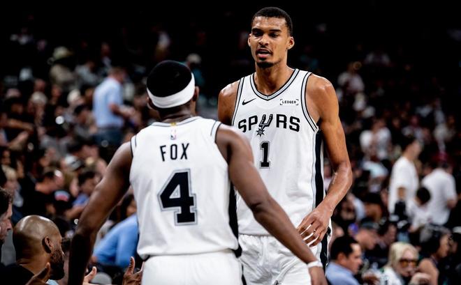 湖人雷霆马刺争冠三强 文班亚马统治力成关键