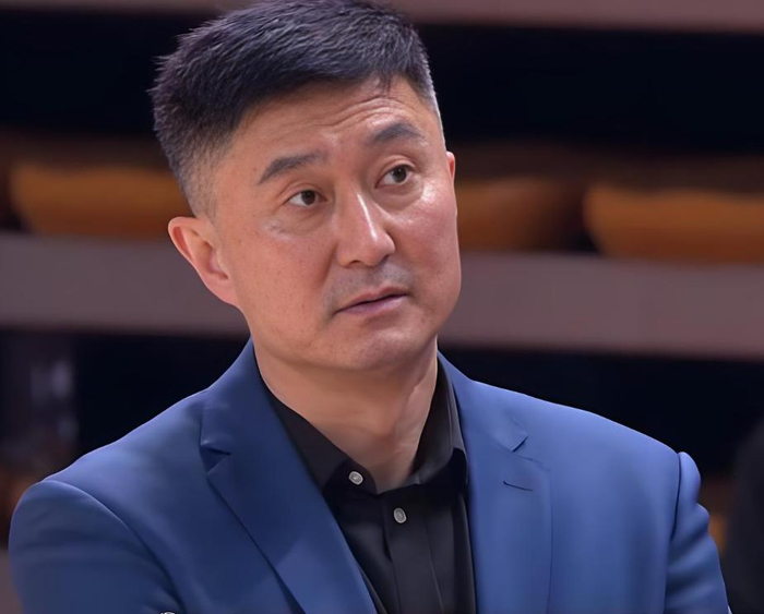 广东男篮客场不敌北京季后赛首战失利 张皓嘉低